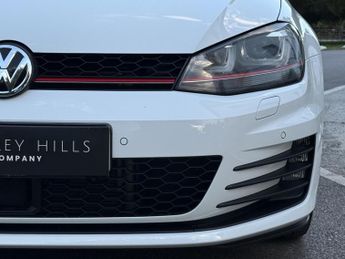 Volkswagen Golf 2.0 TSI BlueMotion Tech GTI Hatchback 5dr Petrol DSG Euro 6 (s/s