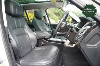 Land Rover Range Rover 3.0 SD V6 Vogue SE SUV 5dr Diesel Auto 4WD Euro 6 (s/s) (275 ps)