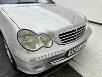 Mercedes-Benz C Class 1.8 C180 Kompressor Avantgarde SE Saloon 4dr Petrol Automatic (2
