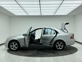 Mercedes-Benz C Class 1.8 C180 Kompressor Avantgarde SE Saloon 4dr Petrol Automatic (2