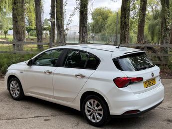 Fiat Tipo 1.4 MPI Easy Plus Hatchback 5dr Petrol Manual Euro 6 (95 ps)