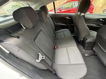 Fiat Tipo 1.4 MPI Easy Plus Hatchback 5dr Petrol Manual Euro 6 (95 ps)
