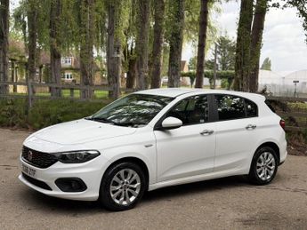 Fiat Tipo 1.4 MPI Easy Plus Hatchback 5dr Petrol Manual Euro 6 (95 ps)