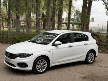Fiat Tipo 1.4 MPI Easy Plus Hatchback 5dr Petrol Manual Euro 6 (95 ps)