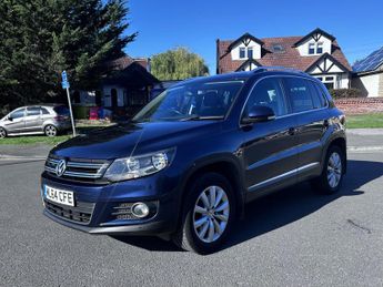 Volkswagen Tiguan 2.0 TDI BlueMotion Tech Match SUV 5dr Diesel DSG 4WD Euro 5 (s/s