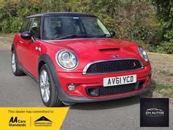 MINI Hatch 1.6 Cooper S Hatchback 3dr Petrol Manual Euro 5 (s/s) (184 ps)