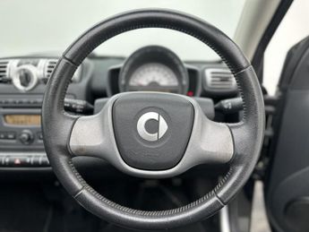 Smart fortwo 1.0 Passion Cabriolet 2dr Petrol Auto Euro 4 (84 bhp)