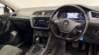 Volkswagen Tiguan 2.0 TDI SEL SUV 5dr Diesel DSG Euro 6 (s/s) (150 ps)