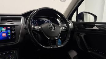 Volkswagen Tiguan 2.0 TDI SEL SUV 5dr Diesel DSG Euro 6 (s/s) (150 ps)