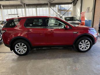 Land Rover Discovery Sport 2.0 TD4 SE Tech SUV 5dr Diesel Auto 4WD Euro 6 (s/s) (180 ps)