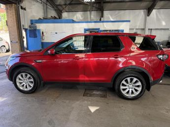 Land Rover Discovery Sport 2.0 TD4 SE Tech SUV 5dr Diesel Auto 4WD Euro 6 (s/s) (180 ps)