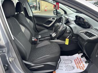 Peugeot 2008 1.2 PureTech Active SUV 5dr Petrol Manual Euro 6 (s/s) (82 ps)