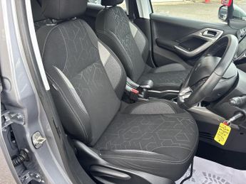Peugeot 2008 1.2 PureTech Active SUV 5dr Petrol Manual Euro 6 (s/s) (82 ps)