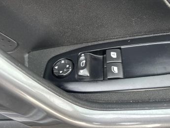 Peugeot 2008 1.2 PureTech Active SUV 5dr Petrol Manual Euro 6 (s/s) (82 ps)