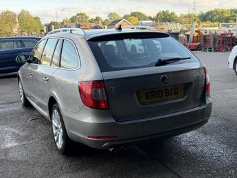 Skoda Superb 2.0 TDI SE Estate 5dr Diesel Manual Euro 5 (140 ps)