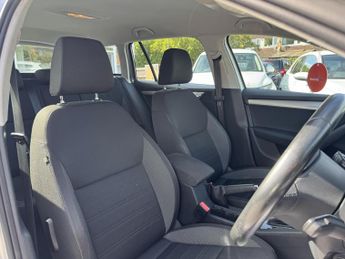 Skoda Octavia 1.0 TSI SE Estate 5dr Petrol DSG Euro 6 (s/s) (115 ps)