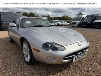 Jaguar XK 4.2 Coupe 2dr Petrol Automatic (284 g/km, 300 bhp)