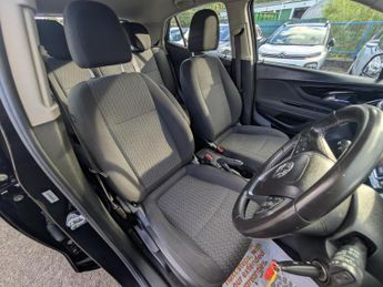 Vauxhall Mokka X 1.4i Turbo Design Nav SUV 5dr Petrol Auto Euro 6 (140 ps)