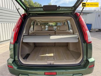 Nissan X-Trail 2.5 SVE SUV 5dr Petrol Automatic (232 g/km, 165 bhp)