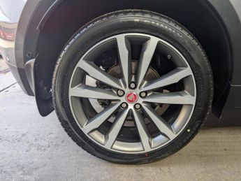 Jaguar E-PACE 2.0 D180 SE SUV 5dr Diesel Auto AWD Euro 6 (s/s) (180 ps)