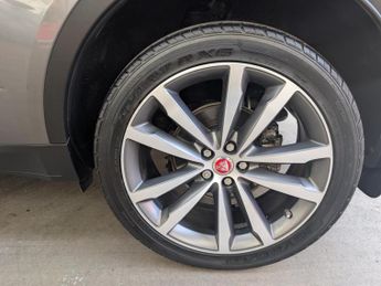 Jaguar E-PACE 2.0 D180 SE SUV 5dr Diesel Auto AWD Euro 6 (s/s) (180 ps)