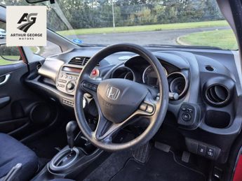 Honda Jazz 1.4 i-VTEC ES Hatchback 5dr Petrol CVT Euro 5 (99 ps)