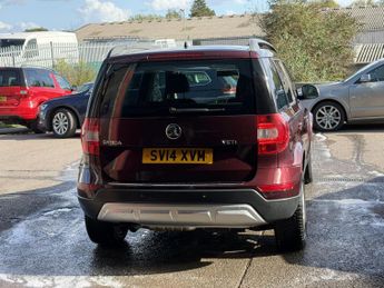 Skoda Yeti 2.0 TDI SE Outdoor 5dr Diesel Manual 4WD Euro 5 (110 ps)
