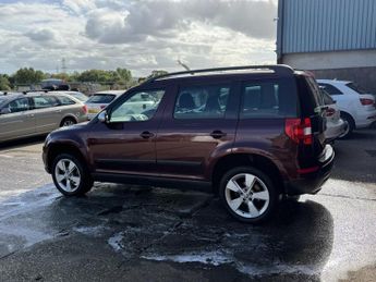 Skoda Yeti 2.0 TDI SE Outdoor 5dr Diesel Manual 4WD Euro 5 (110 ps)