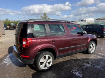 Skoda Yeti 2.0 TDI SE Outdoor 5dr Diesel Manual 4WD Euro 5 (110 ps)