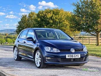Volkswagen Golf TDi 2.0 TDI BlueMotion Tech GT Edition Hatchback 5dr Diesel Manual E