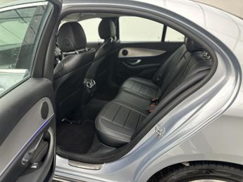 Mercedes-Benz E Class 2.0 E220d SE Saloon 4dr Diesel G-Tronic+ Euro 6 (s/s) (194 ps)