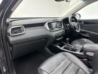 Kia Sorento 2.2 CRDi KX-3 SUV 5dr Diesel Auto AWD Euro 6 (197 bhp)