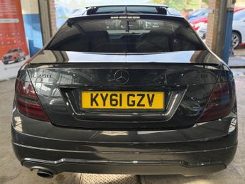 Mercedes-Benz C Class 2.1 C250 CDI BlueEfficiency AMG Sport Coupe 2dr Diesel G-Tronic+
