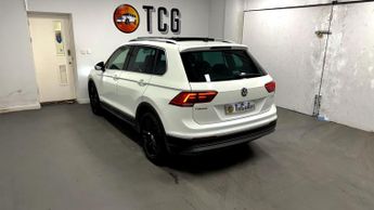 Volkswagen Tiguan 2.0 TDI SEL SUV 5dr Diesel DSG Euro 6 (s/s) (150 ps)