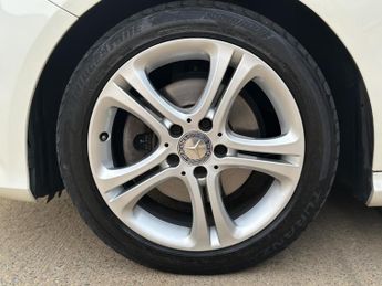 Mercedes-Benz A Class 1.6 A180 Sport (Executive) Hatchback 5dr Petrol 7G-DCT Euro 6 (s
