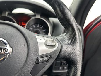 Nissan Juke 1.6 Tekna SUV 5dr Petrol XTRON Euro 6 (117 ps)