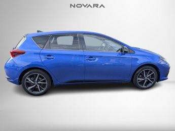 Toyota Auris 1.2 VVT-i Design Hatchback 5dr Petrol Manual Euro 6 (s/s) (116 p