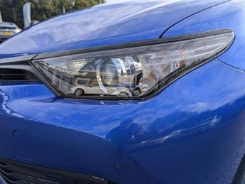 Toyota Auris 1.2 VVT-i Design Hatchback 5dr Petrol Manual Euro 6 (s/s) (116 p