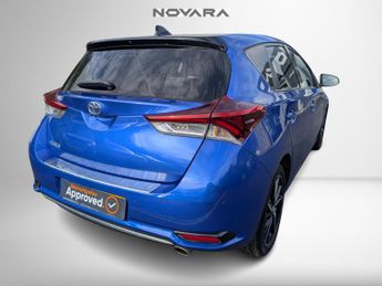 Toyota Auris 1.2 VVT-i Design Hatchback 5dr Petrol Manual Euro 6 (s/s) (116 p