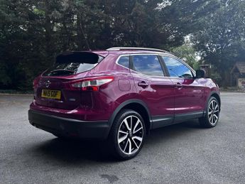 Nissan Qashqai 1.5 dCi Tekna SUV 5dr Diesel Manual 2WD Euro 5 (s/s) (110 ps)
