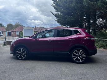 Nissan Qashqai 1.5 dCi Tekna SUV 5dr Diesel Manual 2WD Euro 5 (s/s) (110 ps)