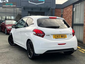 Peugeot 208 1.2 PureTech Black Edition Hatchback 3dr Petrol Manual Euro 6 (8