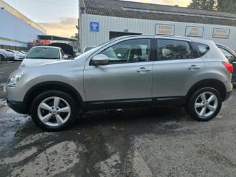 Nissan Qashqai 1.6 Acenta Hatchback 5dr Petrol Manual 2WD (159 g/km, 113 bhp)