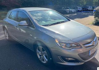 Vauxhall Astra 1.4 16v SRi Hatchback 5dr Petrol Manual Euro 5 (100 ps)