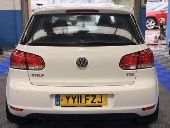 Volkswagen Golf 1.6 TDI Match Hatchback 5dr Diesel DSG Euro 5 (105 ps)