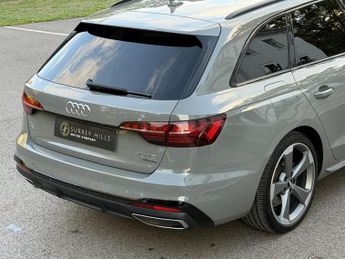Audi A4 Avant 2.0 TDI 40 Black Edition Estate 5dr Diesel S Tronic quattro Euro