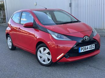 Toyota AYGO 1.0 VVT-i x-play Hatchback 5dr Petrol x-shift Euro 5 Euro 5 (68 