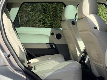 Land Rover Range Rover Sport 3.0 SD V6 HSE Dynamic SUV 5dr Diesel Auto 4WD Euro 6 (s/s) (306 
