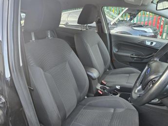 Ford Fiesta 1.0T EcoBoost Titanium Hatchback 5dr Petrol Manual Euro 5 (s/s) 