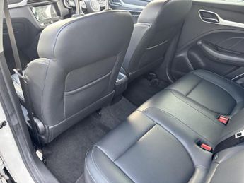 MG MG ZS 1.5 VTi-TECH Exclusive SUV 5dr Petrol Manual Euro 6 (s/s) (106 p